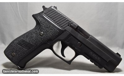 Sig Sauer ~ P226 ~ 9mm Luger