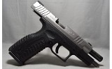 Springfield Armory ~ XDm-40 ~ .40 S&W - 2 of 2
