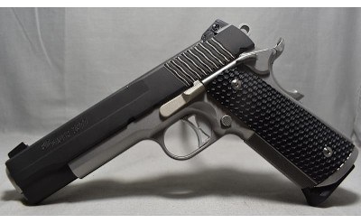 Sig Sauer ~ STX 1911 ~ .45 Auto - Image 2 of 3