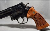 Smith & Wesson ~ Model 29-2 ~ .44 Magnum - 4 of 5