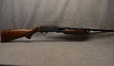 Ithaca ~ Model 37 Featherlight ~ 12 Gauge - 1 of 11