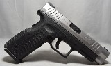 Springfield Armory ~ XDm-40 ~ .40 S&W