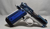 Kimber ~ Special Edition Micro 9 Sapphire ~ 9mm Luger