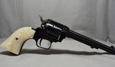 Heritage ~ Rough Rider ~ .22 Long Rifle/.22 Magnum