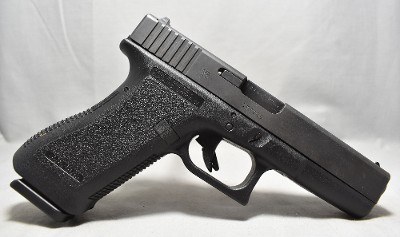 Glock ~ 22 ~ .40 S&W