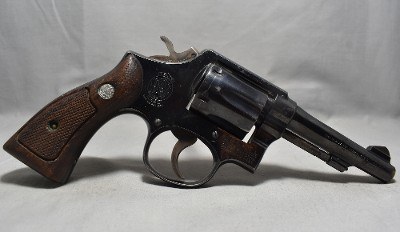 Smith & Wesson ~ Model 10-5 ~ .38 S&W Special