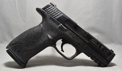 Smith & Wesson ~ M&P9 ~ 9mm Luger
