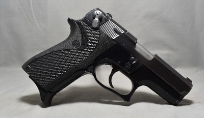 Smith & Wesson ~ Model 6904 ~ 9mm Parabellum