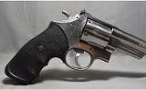 Smith & Wesson ~ Model 629-1 ~ .44 Magnum - 2 of 5