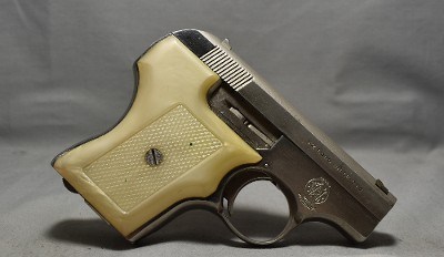 Smith & Wesson ~ Model 61-2 ~ .22 Long Rifle