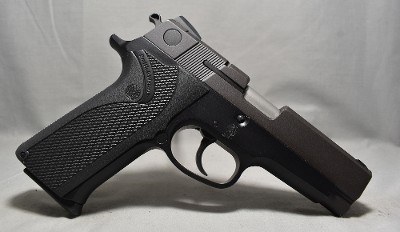 Smith & Wesson ~ Model 410 ~ .40 S&W