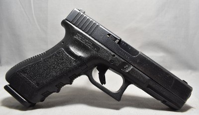 Glock ~ 22 ~ .40 S&W