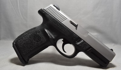 Smith & Wesson ~ SW40VE ~ .40 S&W