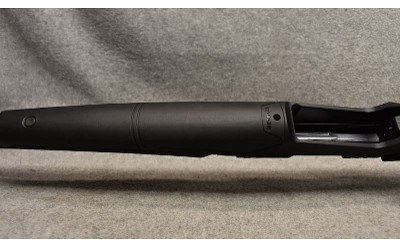 Benelli ~ Lupo ~ .300 Winchester Magnum - Image 8 of 9