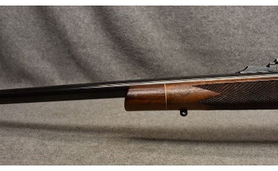 Remington ~ Model 700 ~ .375 H&H Magnum - Image 7 of 9