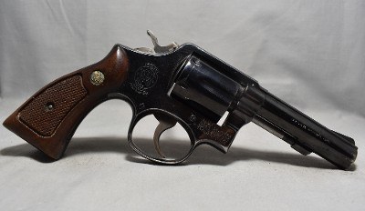 Smith & Wesson ~ Model 10-6 ~ .38 S&W Special - Image 1 of 5