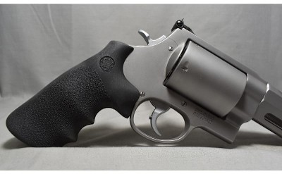 Smith & Wesson ~ Performance Center ~ .500 S&W Magnum - Image 2 of 5