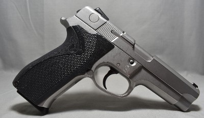 Smith & Wesson ~ Model 5946 ~ 9mm Luger - Image 1 of 3