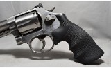 Smith & Wesson ~ Model 686-6 ~ .357 Magnum - 4 of 5