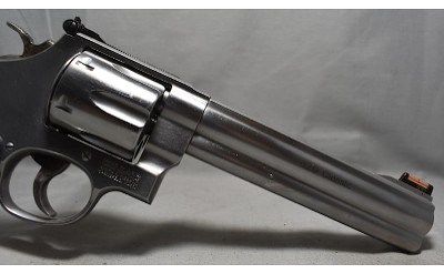 Smith & Wesson ~ Model 629-6 Classic ~ .44 Magnum - Image 3 of 5