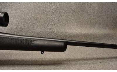Weatherby ~ Vanguard ~ .300 Weatherby Magnum - Image 4 of 9