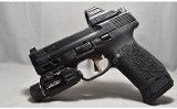 Smith & Wesson ~ M&P9 M2.0 ~ 9mm Luger - 2 of 3