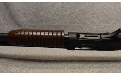 Tristar ~ VP-12 ~ 12 Gauge - Image 8 of 9