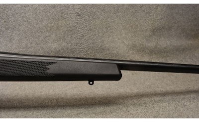 Weatherby ~ Vanguard ~ .300 Winchester Magnum - Image 4 of 9