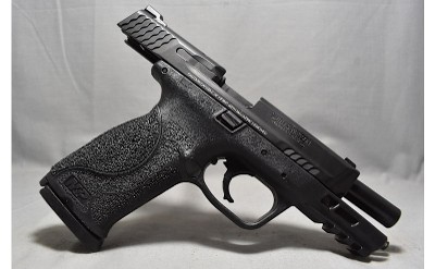 Smith & Wesson ~ M&P40 2.0 ~ .40 S&W - Image 3 of 3