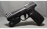 Smith & Wesson ~ SD40 ~ .40 S&W - 2 of 3