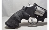 Smith & Wesson ~ 627-6 Performance Center V8 ~ .357 Magnum - 2 of 5