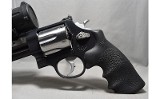 Smith & Wesson ~ Performance Center .44 Magnum Hunter ~ .44 Magnum - 4 of 5