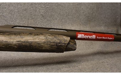 Benelli ~ Super Black Eagle 3 ~ 12 Gauge - Image 4 of 9