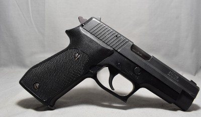 Sig Sauer ~ P220 ~ .45 Auto - Image 1 of 3