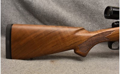 Winchester ~ Model 70 Classic Featherweight ~ .30-06 Springfield - Image 2 of 10