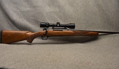 Winchester ~ Model 70 Classic Featherweight ~ .30-06 Springfield - Image 1 of 10
