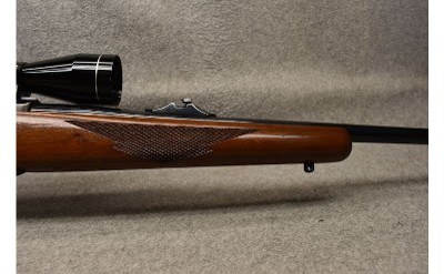 RUGER ~ M77 ~ .243 WINCHESTER - Image 4 of 9