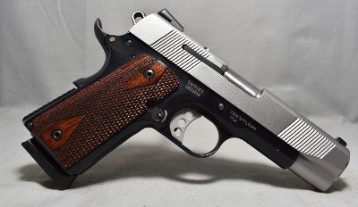 Smith & Wesson ~ SW1911 ~ .45 Auto - Image 1 of 3