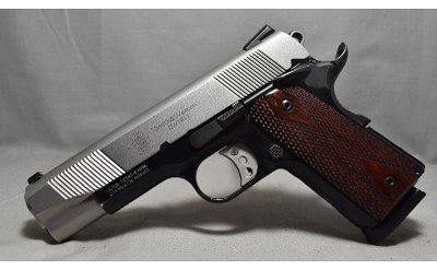 Smith & Wesson ~ SW1911 ~ .45 Auto - Image 2 of 3