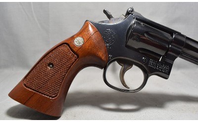 Smith & Wesson ~ Model 48-4 ~ .22 Magnum - Image 2 of 5