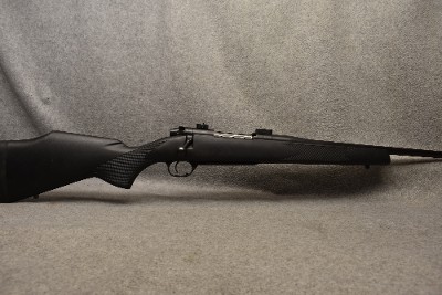 Weatherby ~ Mark V ~ .240 Weatherby Magnum - Image 1 of 9
