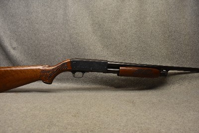 Ithaca ~ 37 Feather Light ~ 12 Gauge - Image 1 of 8