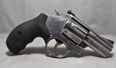 Smith & Wesson ~ Model 686-6 ~ .357 Magnum - Image 1 of 2