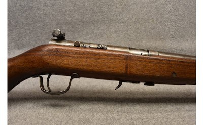 Harrington & Richardson ~ 65-H&R Reising ~ .22 Long Rifle - Image 3 of 8