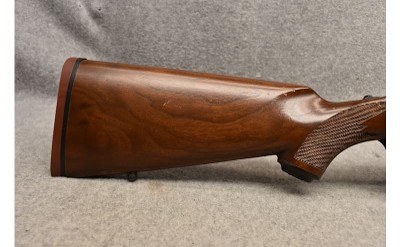Ruger ~ M77 ~ .300 Winchester Magnum - Image 2 of 9