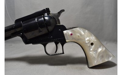 Ruger ~ New Model Super Blackhawk ~ .44 Magnum - Image 4 of 5