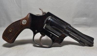 Smith & Wesson ~ Model 36 ~ .38 S&W Special - Image 1 of 2