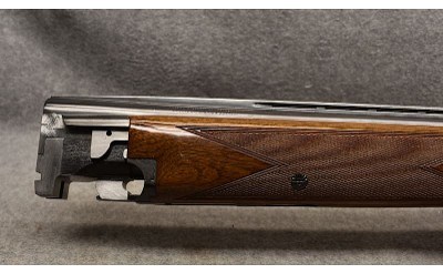 Browning ~ Lightning ~ 12 Gauge - Image 7 of 16