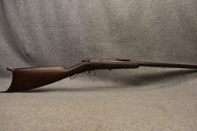 Savage ~ 1905 ~ .22 S,L,LR - Image 1 of 8