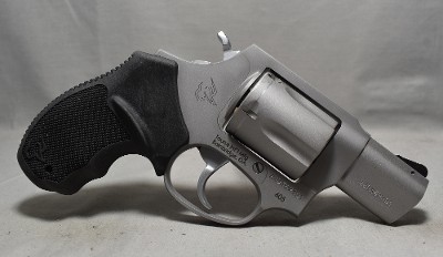 Taurus ~ 605 ~ .357 Magnum - Image 1 of 2